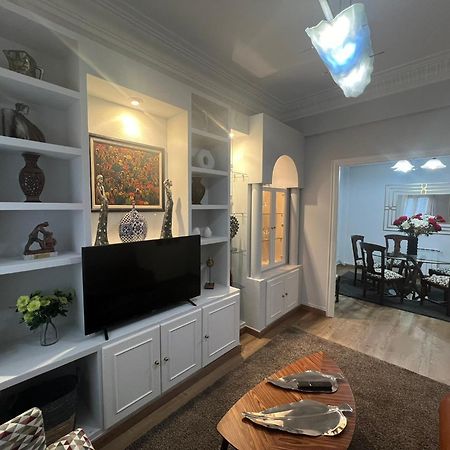Appartamento Amplio y céntrico piso con patio. La Coruña Esterno foto