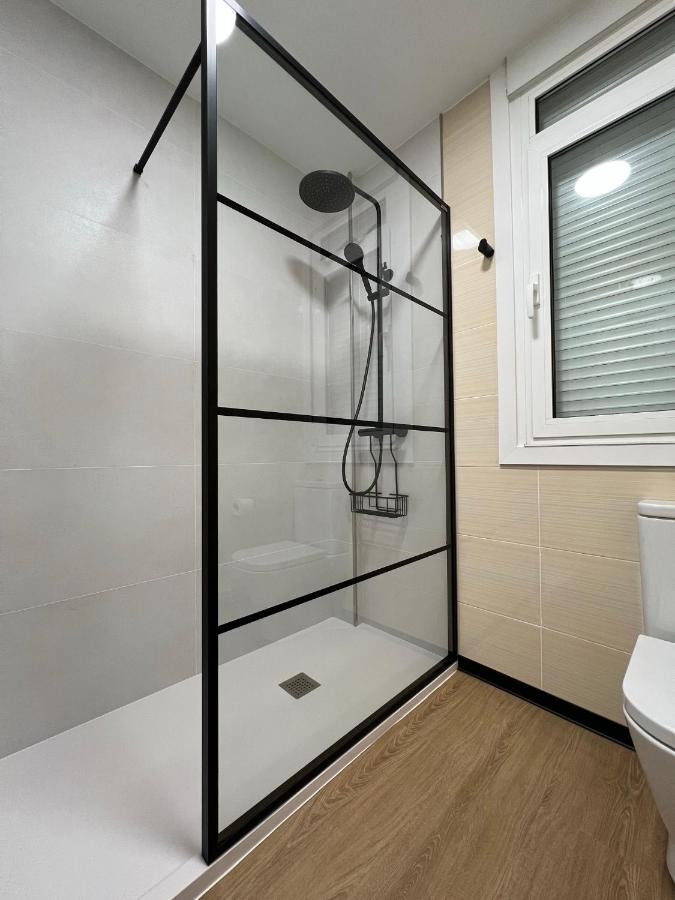 Appartamento Amplio y céntrico piso con patio. La Coruña Esterno foto